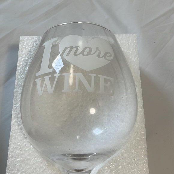 Bigmouth, Inc xl wine glass NIB and holds a full 750 mL bottle of wine - Picture 6 of 7